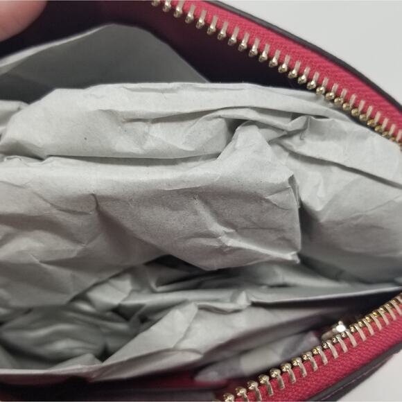 Kate Spade NEW Red Multi Dome Crossbody Chain and Leather Zipper Closer Purse - Picture 11 of 16